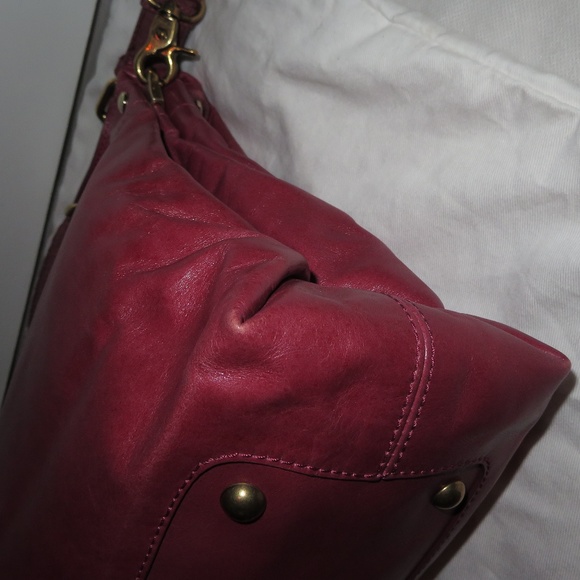 Nina Ricci "Liane" Raspberry Pink Lambskin Bag - Picture 6 of 12